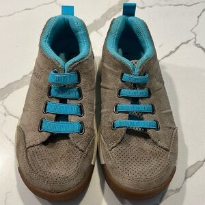 LL Bean Vista Trekker Slip-On Suede Kids 12